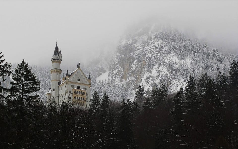 Relatable! 3 Internationally Iconic Gloomy Divas